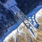 В Китае запустили движение по самому длинному автомобильному тоннелю в мире