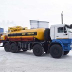 Уральский завод спецтехники выпустил новую машину для обработки нефтяных скважин