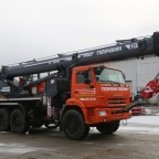 Галичский завод представил новую серию автокранов «Графит»