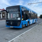В российских регионах начались испытания нового низкопольного троллейбуса КАМАЗ-62825