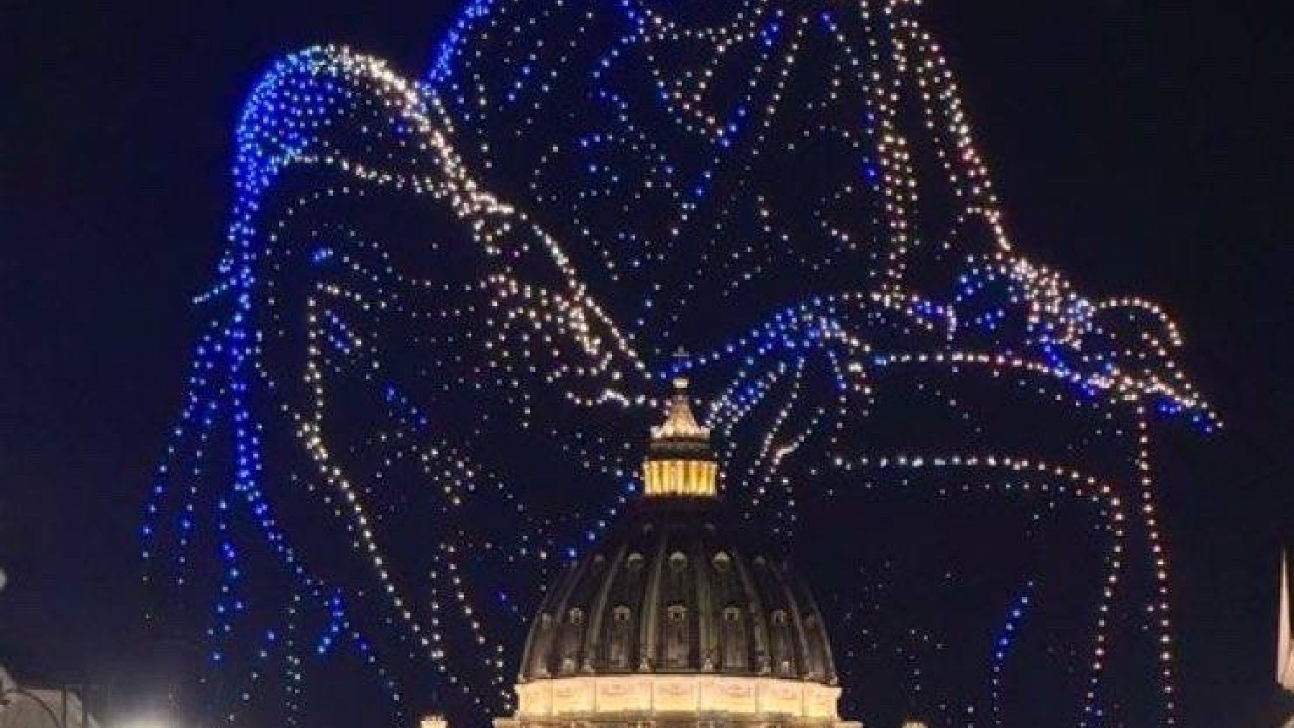 В Ватикане прошло шоу дронов