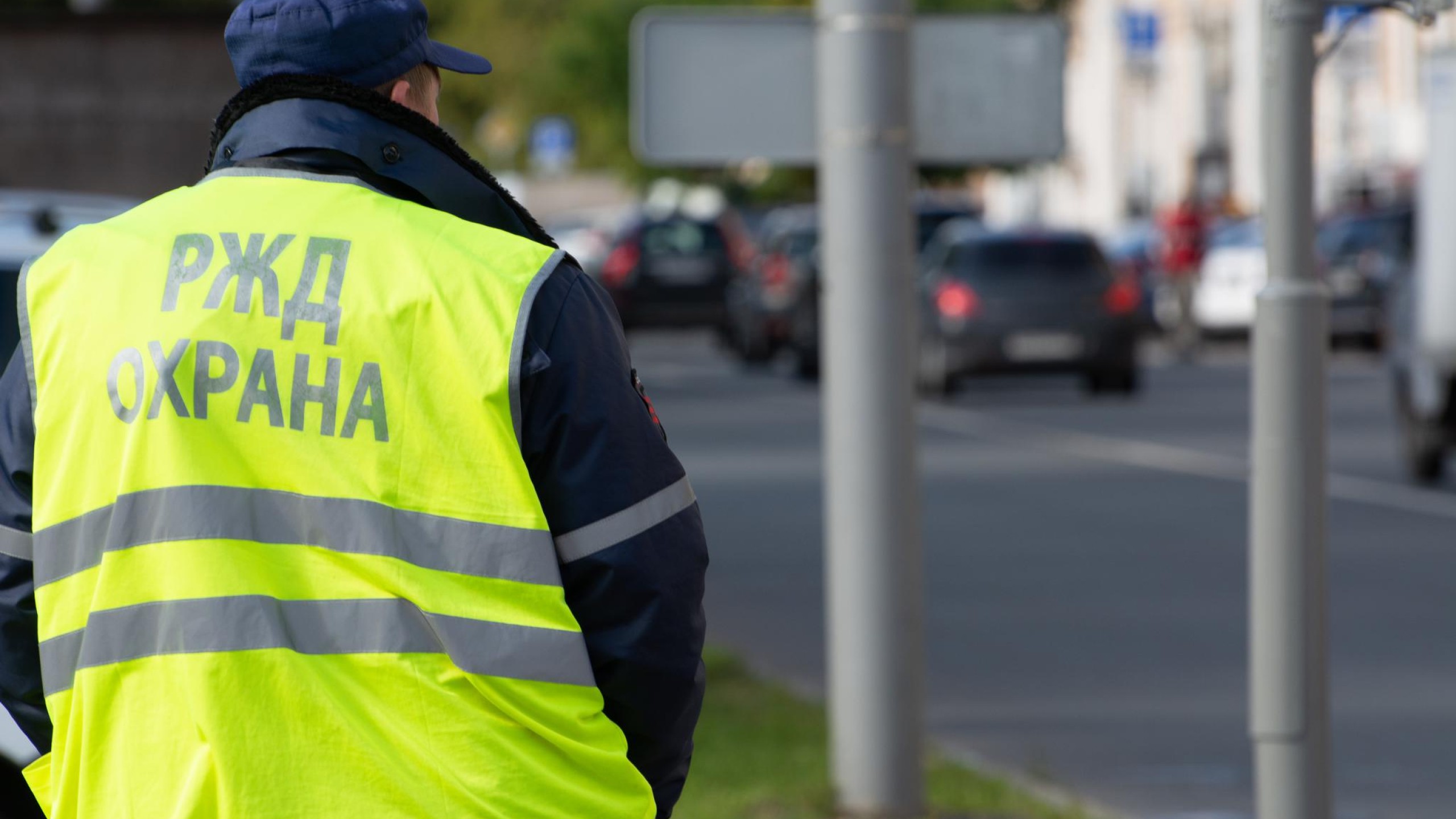 Охрана аэропортов и вокзалов получит пистолеты и ружья