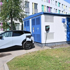 В Москве установят 200 зарядных станций для электромобилей на трансформаторных подстанциях