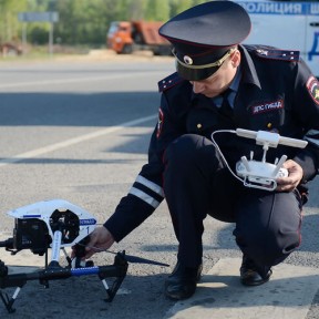 В ГАИ предложили установить автономные дронбоксы для фиксации нарушений ПДД