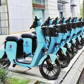 В китайском городе Чэнду открыли прокат водородных скутеров