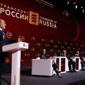 На развитие транспорта ежегодно будут выделять более 1 триллиона рублей