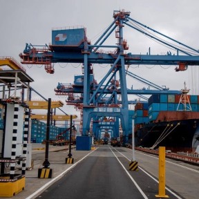 Открыт  первый в России портальный инспекционно-досмотровый комплекс