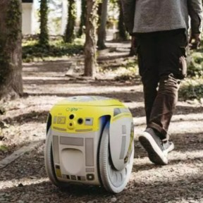 Disney выпустила дроида как R2-D2, но с Bluetooth и багажником