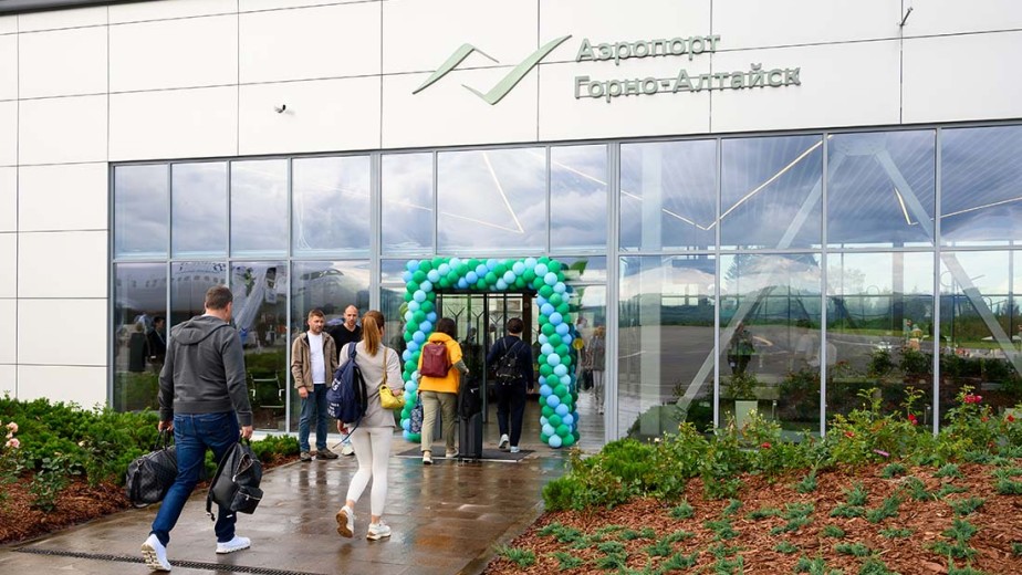 В Горно-Алтайске открылся новый терминал прилёта для внутренних рейсов