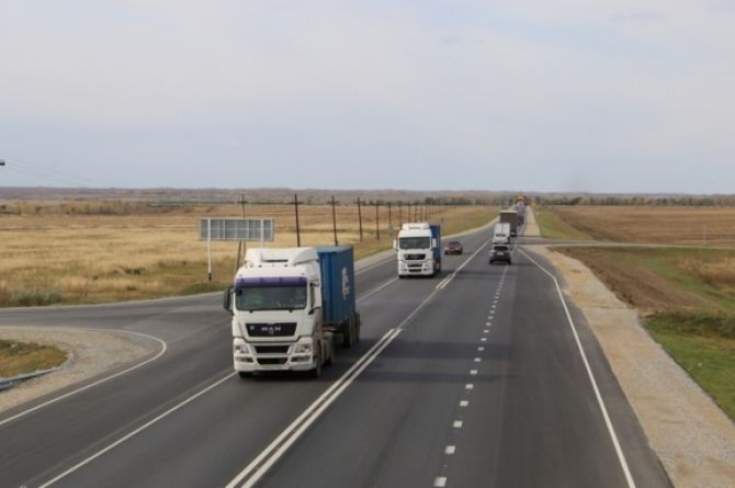 В Алтайском крае планируют отремонтировать дорогу из Барнаула в Казахстан