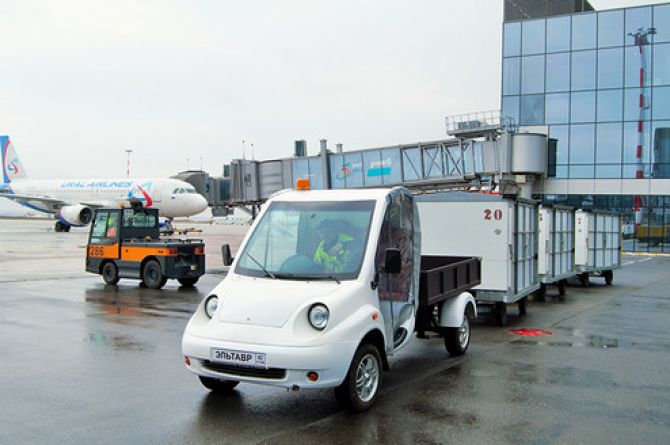Аэропорт Симферополя стал площадкой для испытаний грузового электромобиля