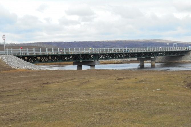 Сдан в эксплуатацию мост через реку Манзурка в Иркутской области