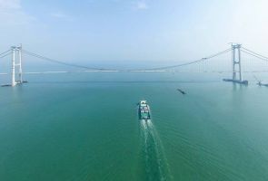 Открыт самый большой в мире подвесной морской мост
