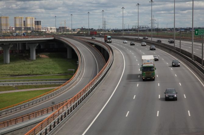 Вокруг Санкт-Петербурга может появиться новая кольцевая автодорога