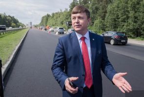 Жители Екатеринбурга сегодня обсудят программу безопасных и качественных дорог
