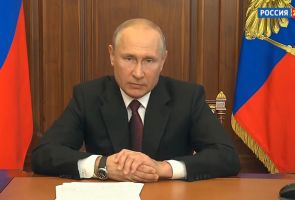 Владимир Путин обратился к россиянам: всем детям – по 10 тысяч, для богатых граждан – увеличение налогов  