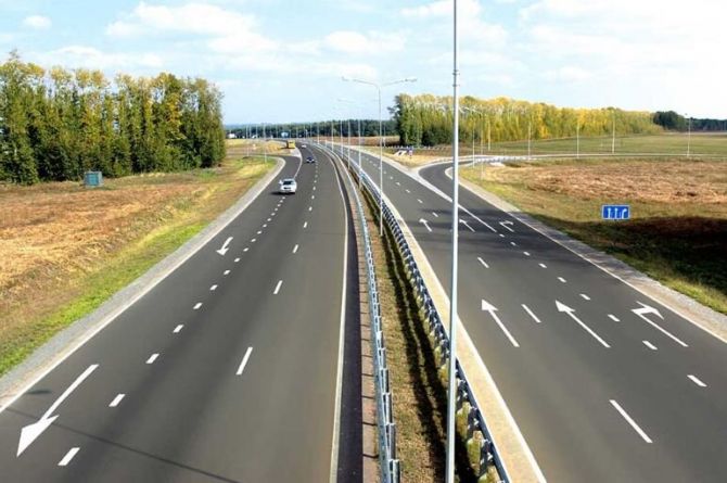 В Нижегородской области ищут подрядчика для ремонта дорог за 1 миллиард рублей