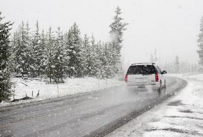 Часть дорог в Карелии и Мурманской области будет содержаться "под снегом"