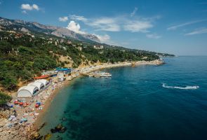 На пяти российских побережьях создадут круглогодичные курорты