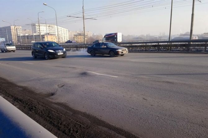 Мичуринский мост в Красноярске обследуют перед ремонтом