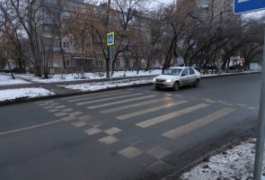 В Самаре стали устанавливать приподнятые пешеходные переходы