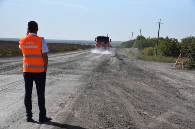 Ростовские власти ищут подрядчика для строительства дороги за 127 миллионов рублей