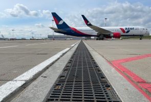 «Новапорт» и «Аэропорты регионов» предложили ремонтировать аэродромы за счёт граждан