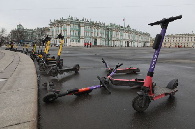 В Петербурге хотят запретить аренду самокатов до 2027 года