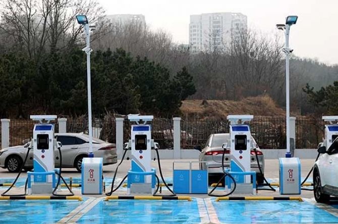 В Китае построят демонстрационную зону для  «умной» зарядки более 500 000 электромобилей