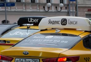 В России определили регионы-лидеры по количеству электрокаров в такси