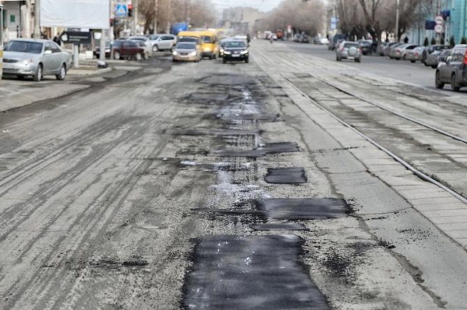Оренбургский чиновник «удлинил» ремонтируемую дорогу ради бюджетных миллионов