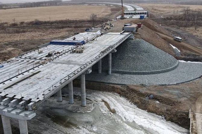 Счётная палата выявила нарушения при строительстве трассы Владивосток- порт Восточный