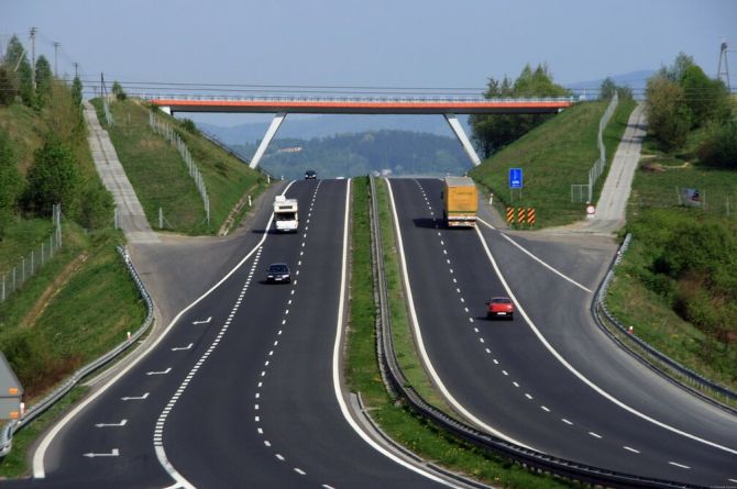 Более 16 миллиардов рублей получат регионы на развитие транспортной инфраструктуры