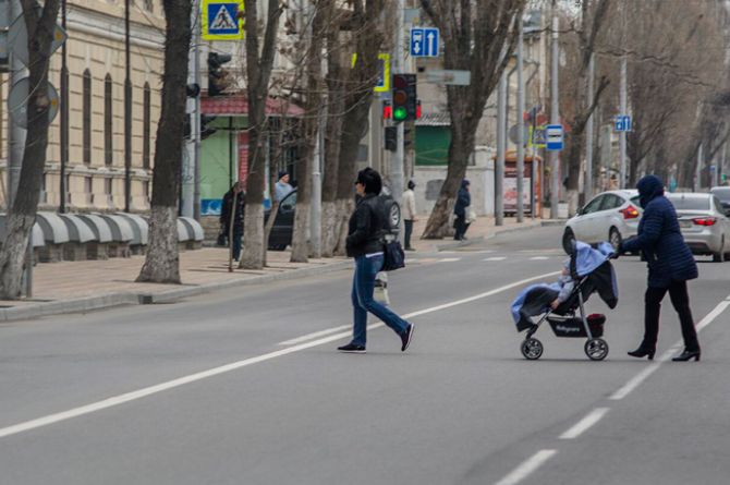 ГИБДД: пешеходы в Москве нарушают правила чаще, чем водители