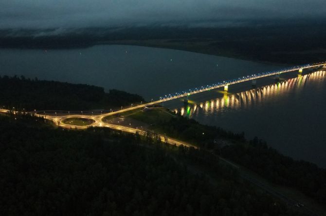 В Красноярском крае открыли Высокогорский мест через реку Енисей