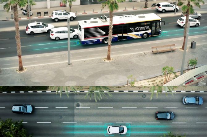В Тель-Авиве открыли дорогу со встроенной зарядкой для электромобилей