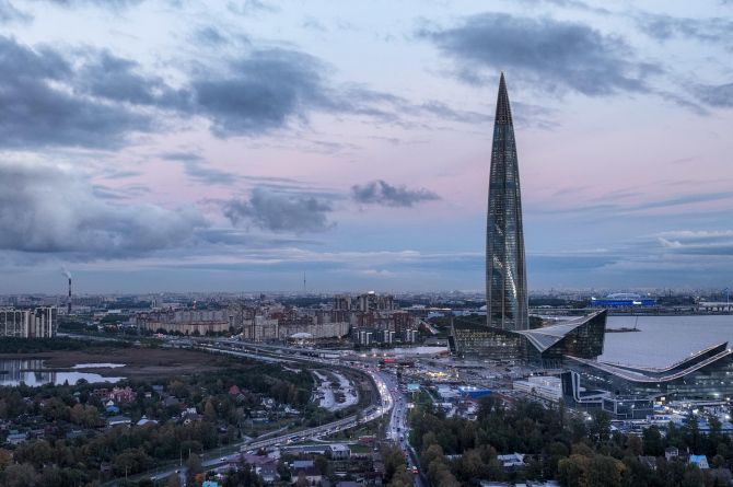 Стоимость дороги от «Латха-центра» до аэропорта «Левашово» в Петербурге выросла почти в два раза