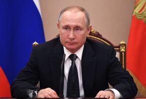 Владимир Путин снова обратился к россиянам. Нерабочим объявляется весь апрель