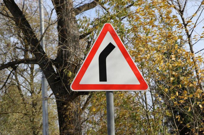 Более 5 тысяч дорожных знаков заменили в Подмосковье