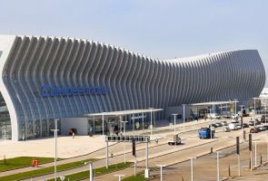 Иск на 2 миллиарда: аэропорт Симферополя судится с китайской компанией